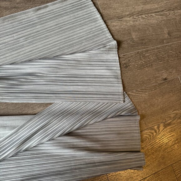 GRAY GREY PLEATS PLEASE INSPIRED ISSEY MIYAKE-STYLE PANTS SIZE S-M - Picture 5 of 9
